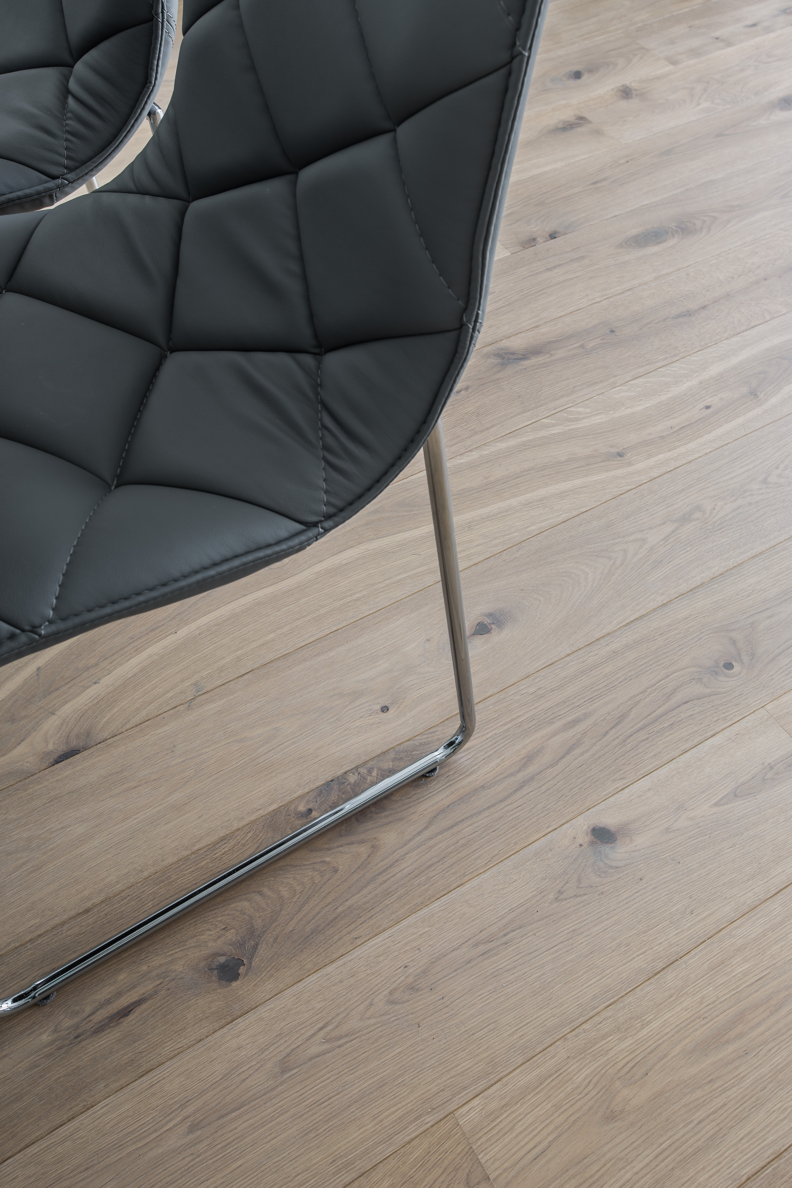 Parketti tammi lankku Moderno UV oil Comfort