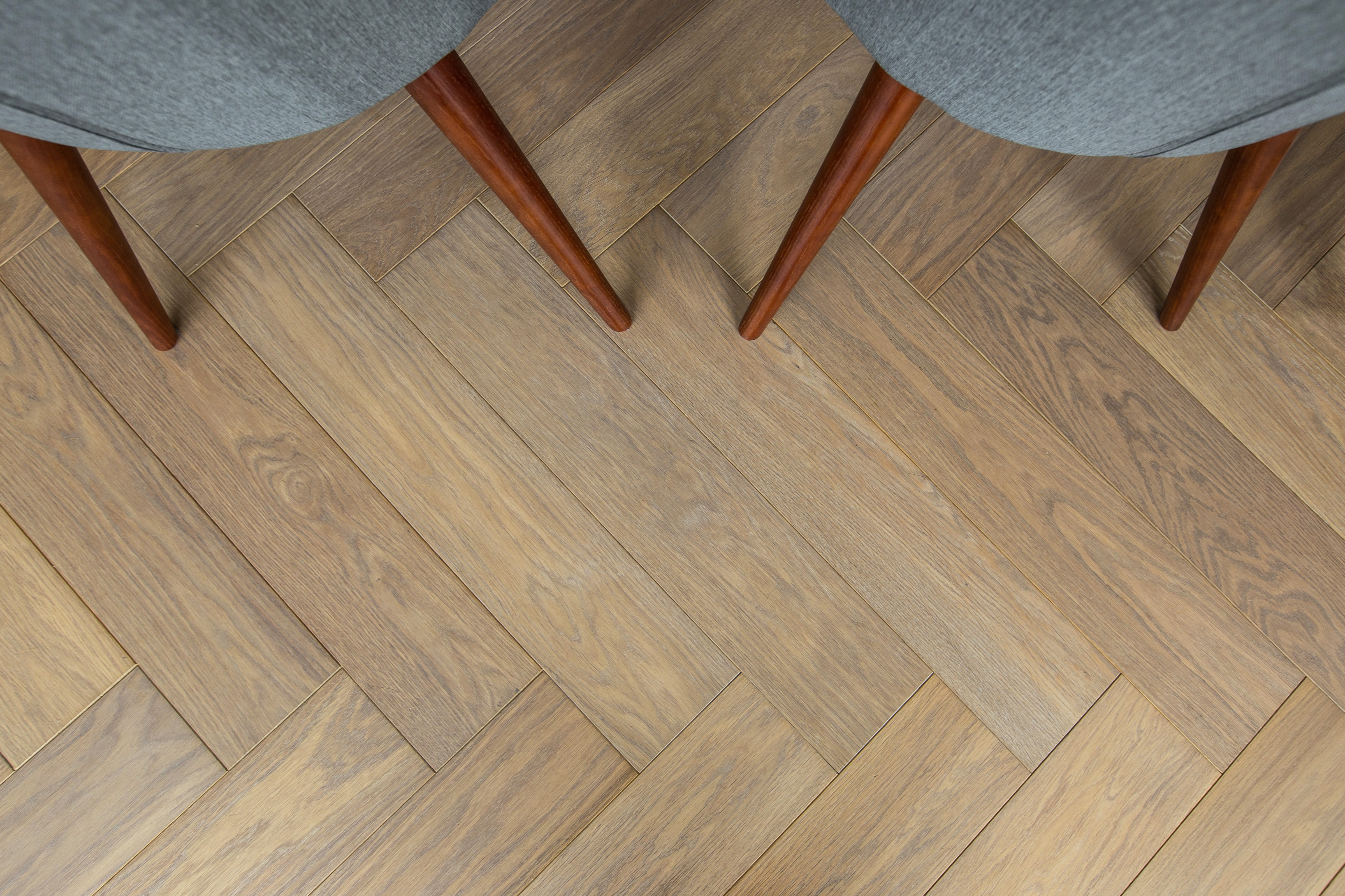 Parketti tammi kalanruoto Moderno UV oil Comfort