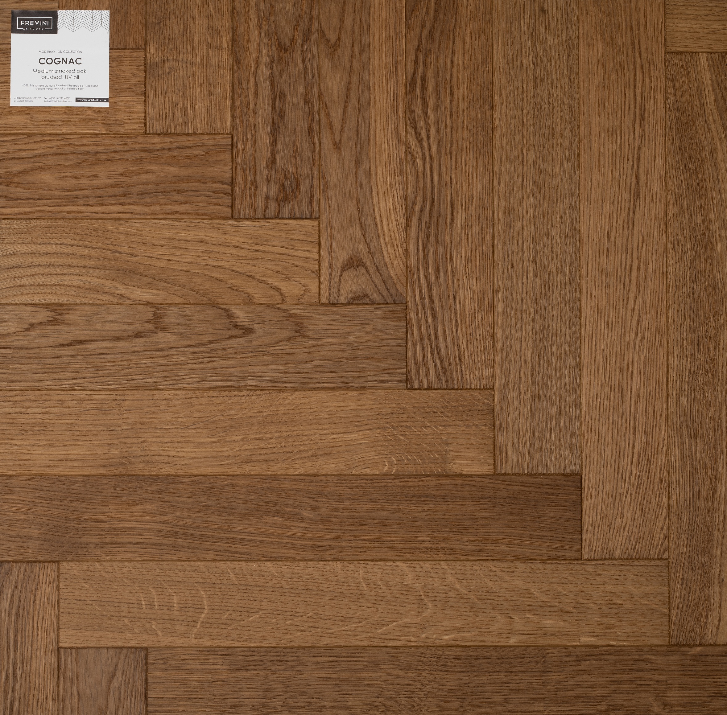 Parketti tammi kalanruoto Moderno UV oil Cognac