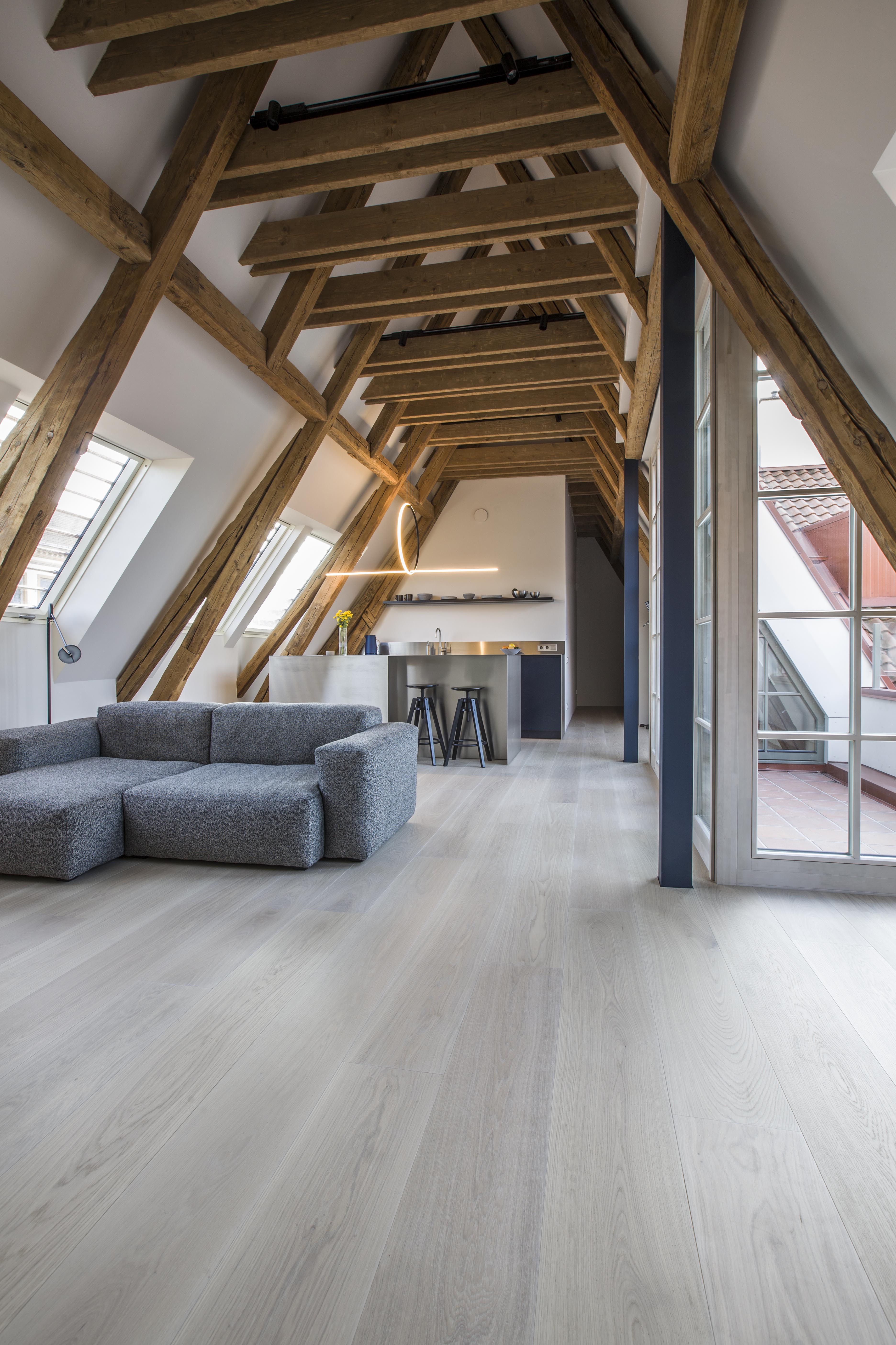 Parketti tammi lankku Moderno UV oil Seashell