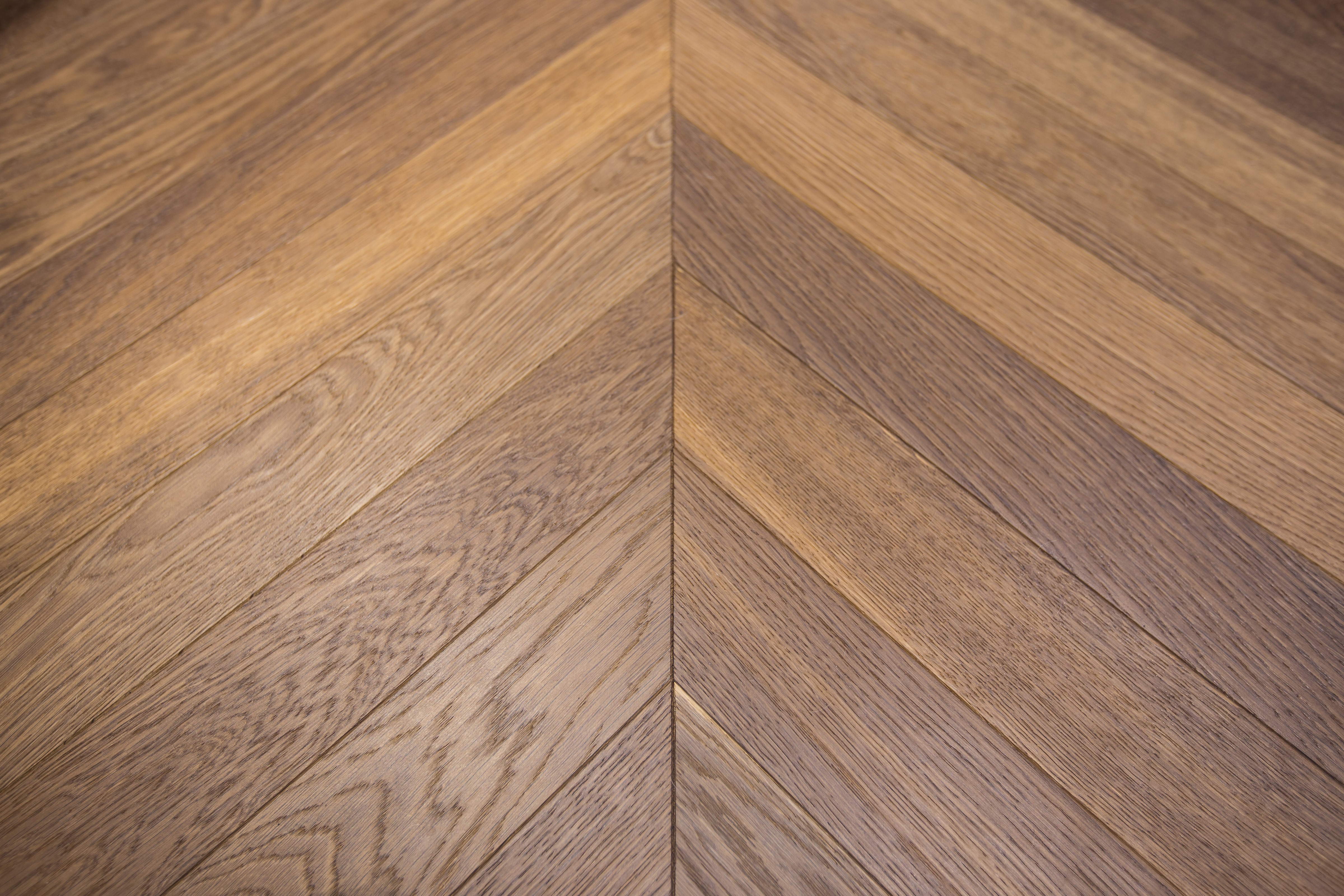 Parketti tammi chevron Basica UV lacquer Devon